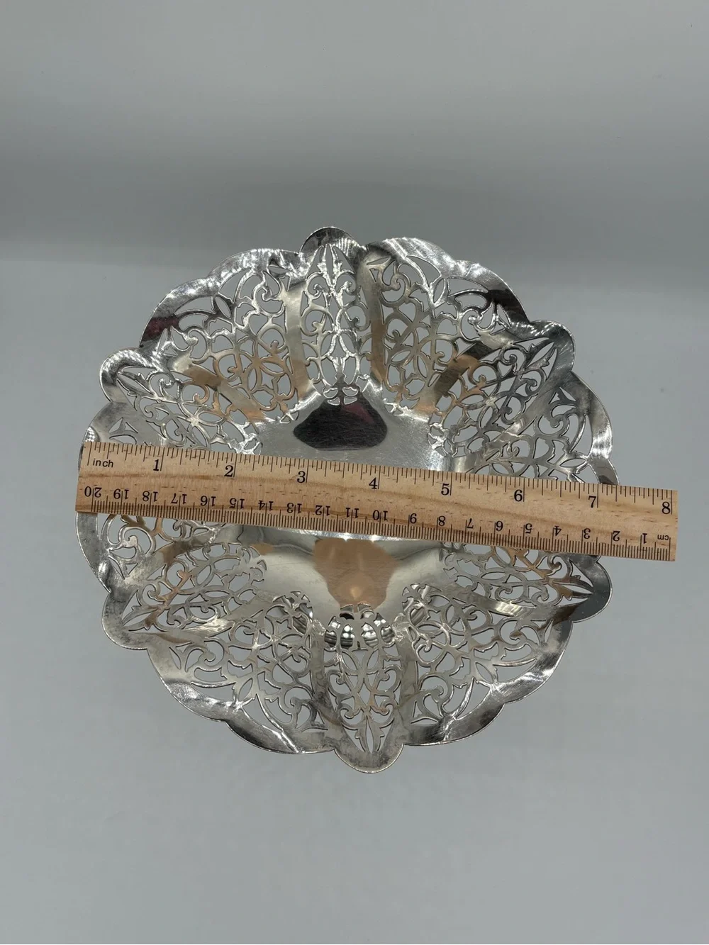 Vintage Intl Silver Lovelace 3013 Silverplate Pedestal Compote Bowl 6.5” high